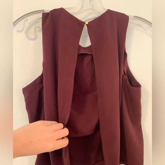 Plum blouse with open back - Picture 3 of 7
